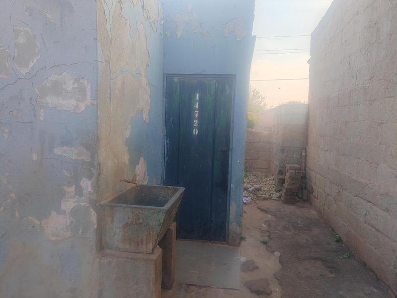 2 Bedroom Property for Sale in Katlehong South Gauteng