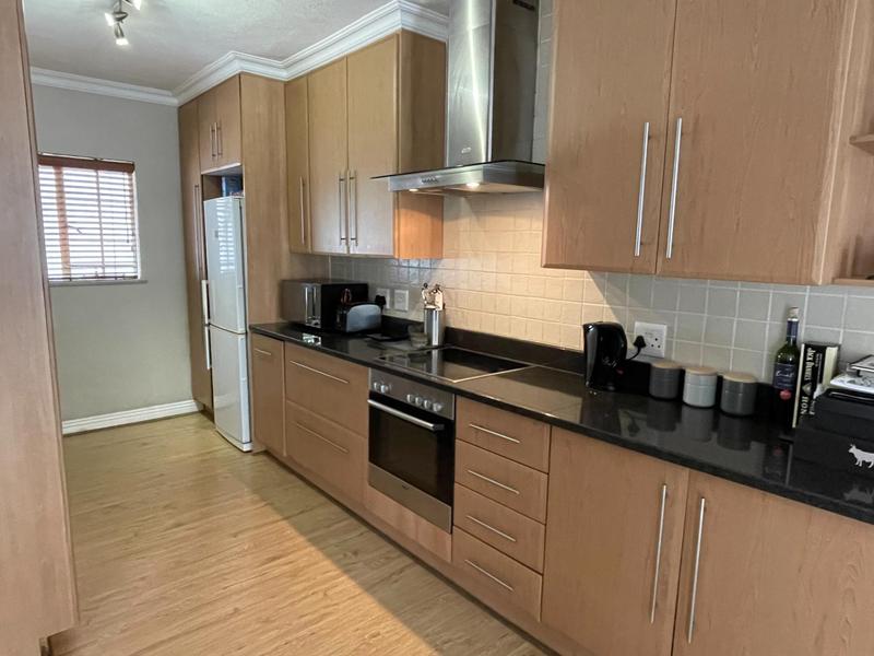 To Let 2 Bedroom Property for Rent in Edenburg Gauteng