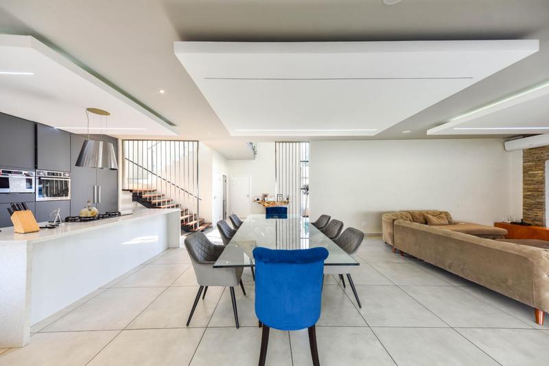 4 Bedroom Property for Sale in Broadacres Gauteng