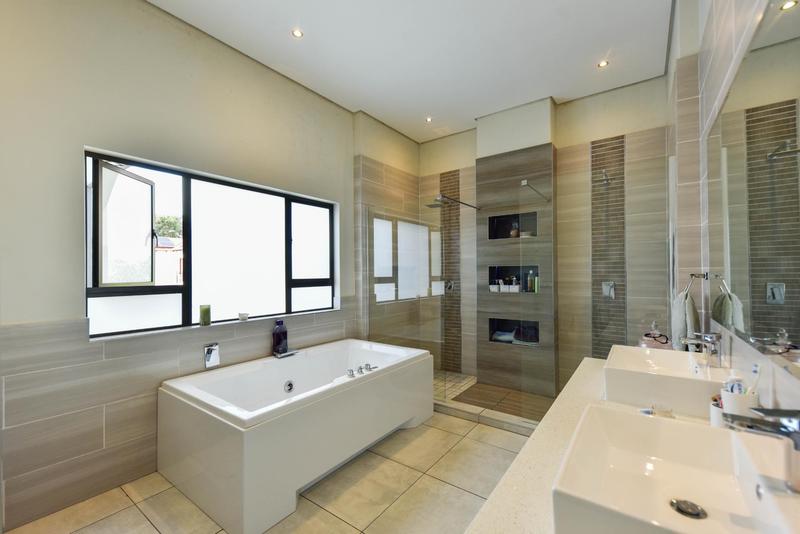 4 Bedroom Property for Sale in Broadacres Gauteng
