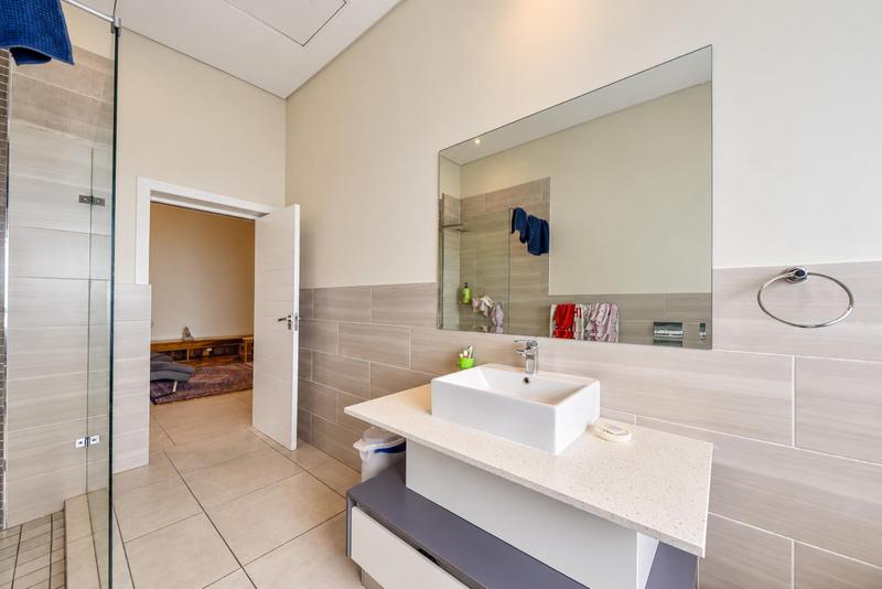 4 Bedroom Property for Sale in Broadacres Gauteng