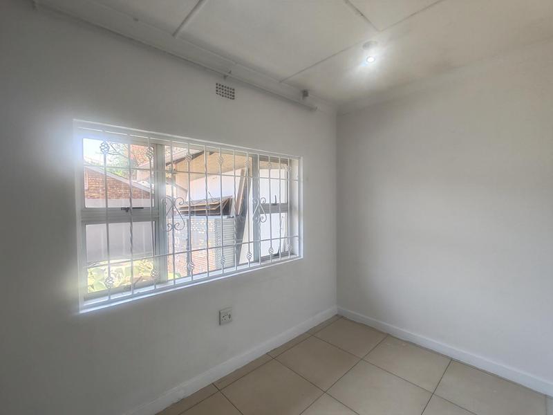 To Let Commercial Property for Rent in Bedfordview Gauteng