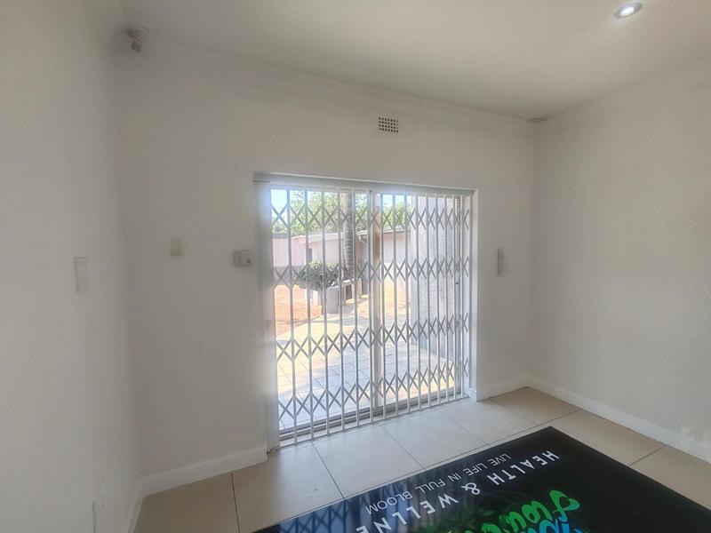 To Let Commercial Property for Rent in Bedfordview Gauteng