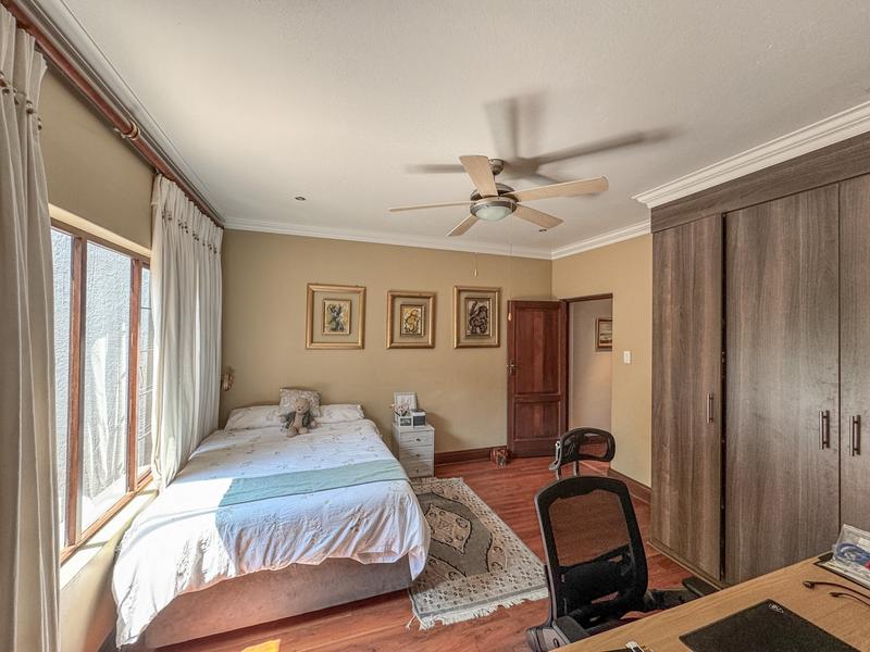 5 Bedroom Property for Sale in Midstream Estate Gauteng