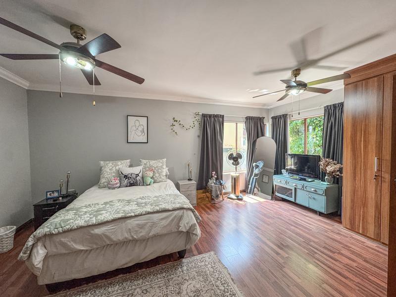 5 Bedroom Property for Sale in Midstream Estate Gauteng