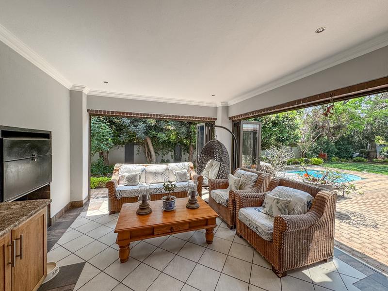 5 Bedroom Property for Sale in Midstream Estate Gauteng
