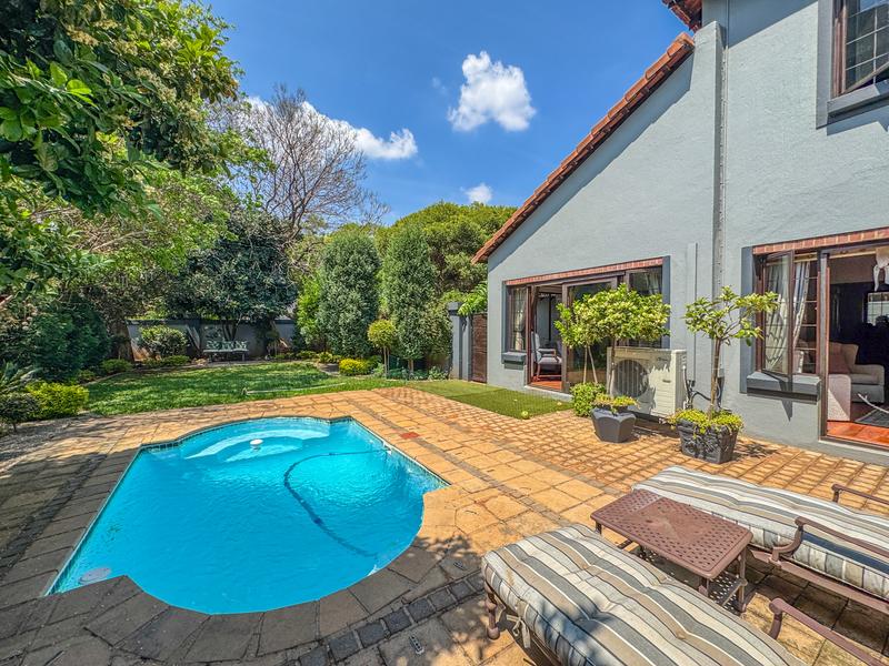 5 Bedroom Property for Sale in Midstream Estate Gauteng