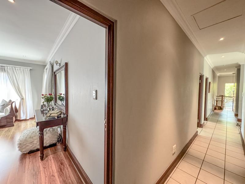 5 Bedroom Property for Sale in Midstream Estate Gauteng
