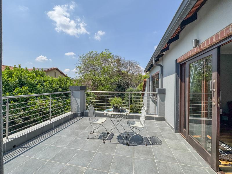 5 Bedroom Property for Sale in Midstream Estate Gauteng