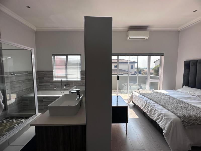 3 Bedroom Property for Sale in Midstream Meadows Gauteng