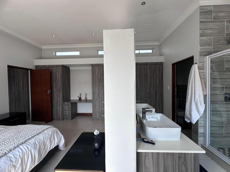 3 Bedroom Property for Sale in Midstream Meadows Gauteng