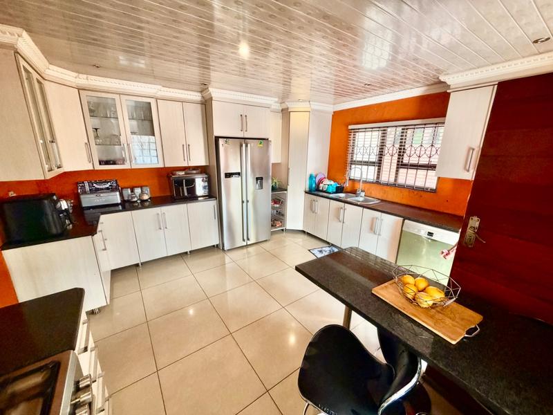 3 Bedroom Property for Sale in Vanderbijlpark CW 5 Gauteng