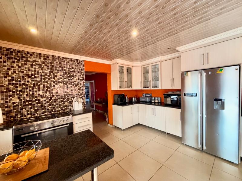 3 Bedroom Property for Sale in Vanderbijlpark CW 5 Gauteng