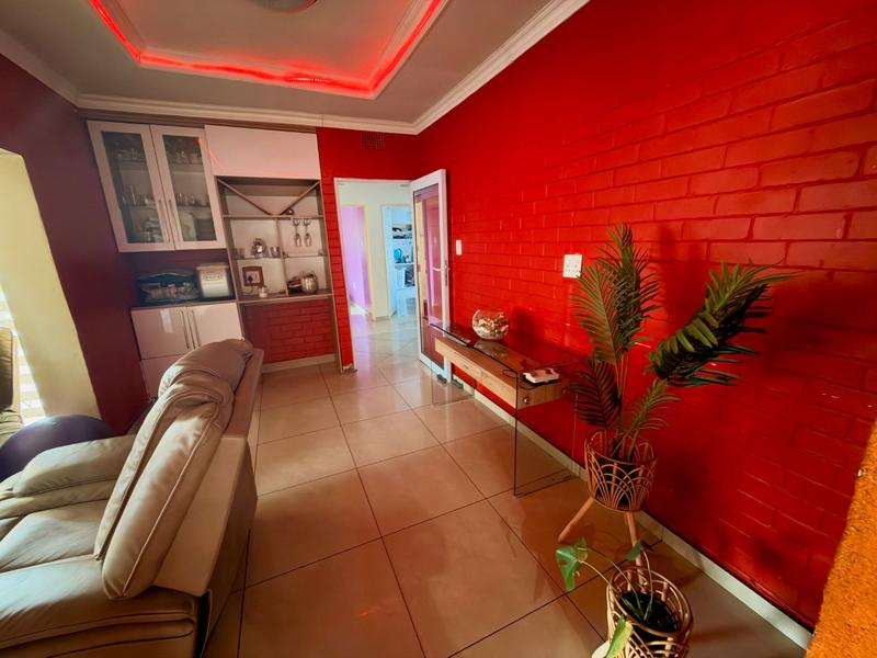 3 Bedroom Property for Sale in Vanderbijlpark CW 5 Gauteng