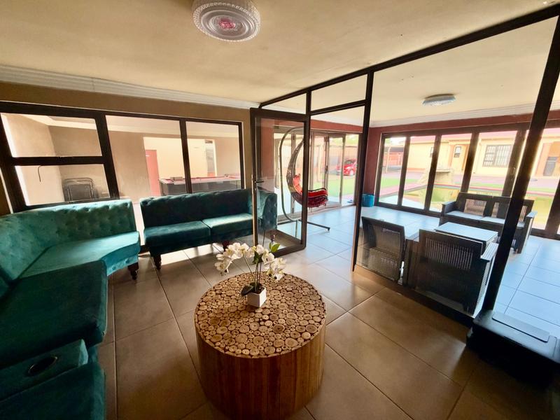 3 Bedroom Property for Sale in Vanderbijlpark CW 5 Gauteng