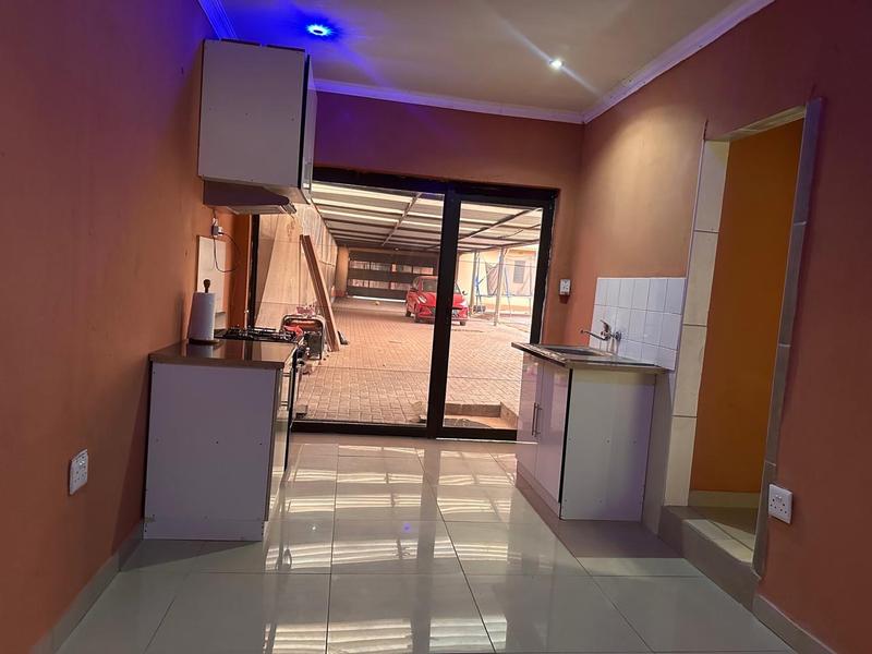 3 Bedroom Property for Sale in Vanderbijlpark CW 5 Gauteng