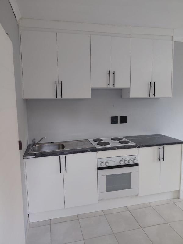 1 Bedroom Property for Sale in Cresta Gauteng