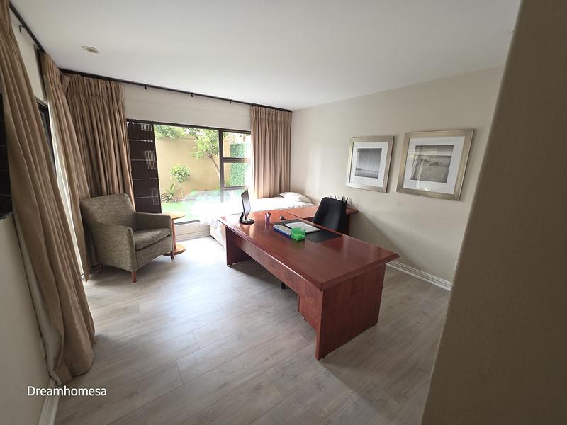 To Let 4 Bedroom Property for Rent in River Club Gauteng