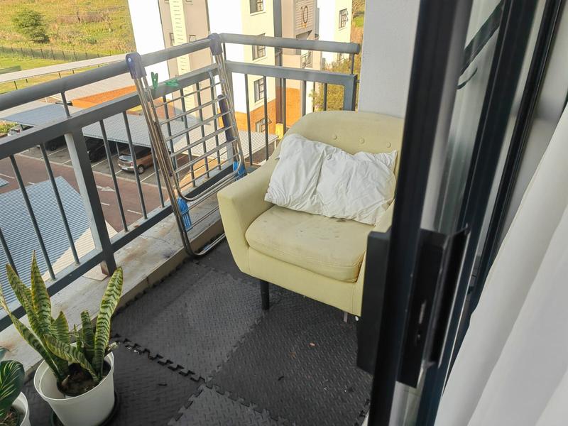 To Let 2 Bedroom Property for Rent in Lombardy Estate Gauteng