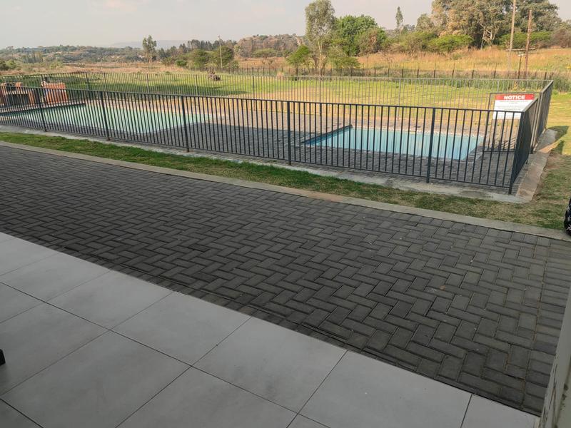 To Let 2 Bedroom Property for Rent in Lombardy Estate Gauteng