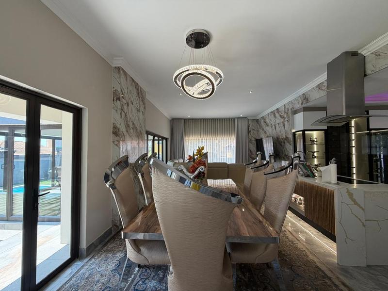 4 Bedroom Property for Sale in Blue Valley Golf Estate Gauteng