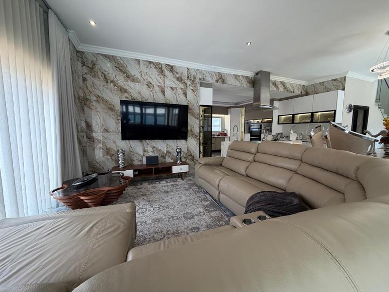 4 Bedroom Property for Sale in Blue Valley Golf Estate Gauteng