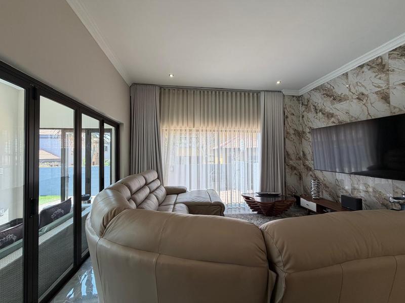 4 Bedroom Property for Sale in Blue Valley Golf Estate Gauteng