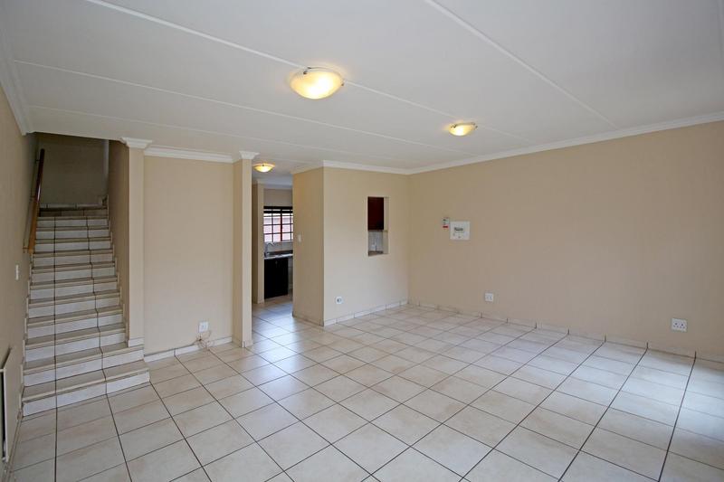 To Let 2 Bedroom Property for Rent in Willowbrook Gauteng