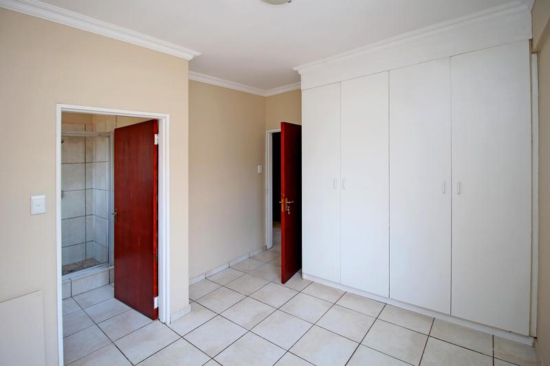 To Let 2 Bedroom Property for Rent in Willowbrook Gauteng