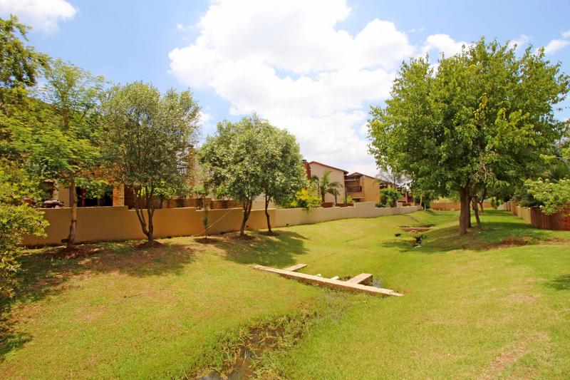 To Let 2 Bedroom Property for Rent in Willowbrook Gauteng