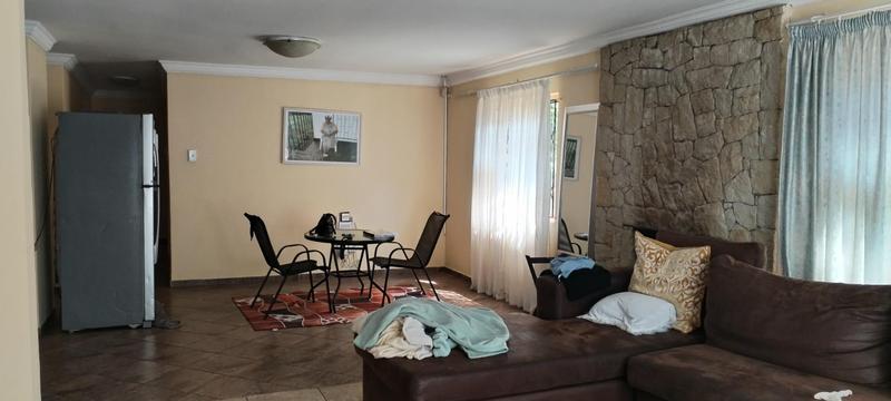 3 Bedroom Property for Sale in Wildtuinpark Gauteng