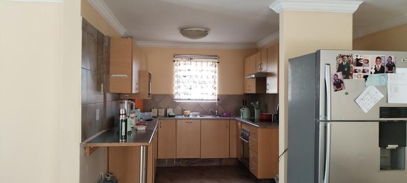 3 Bedroom Property for Sale in Wildtuinpark Gauteng