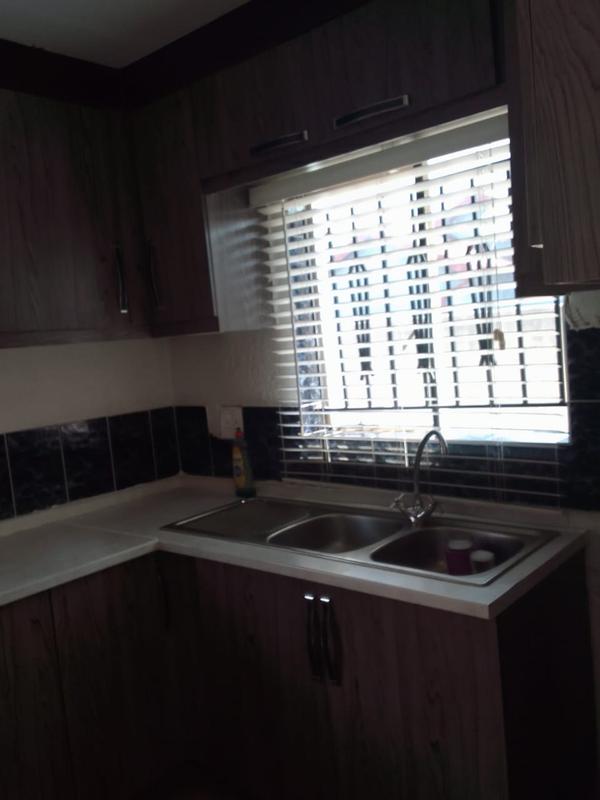 2 Bedroom Property for Sale in Lotus Gardens Gauteng