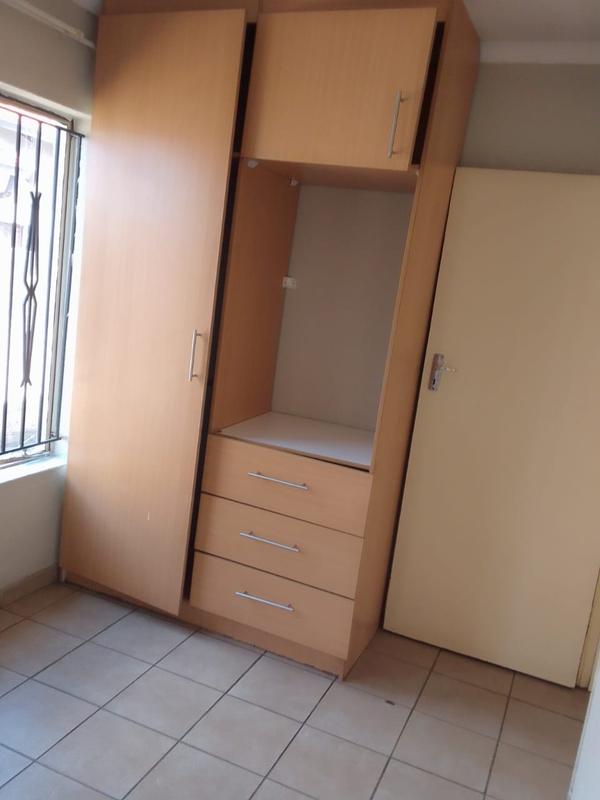 2 Bedroom Property for Sale in Lotus Gardens Gauteng