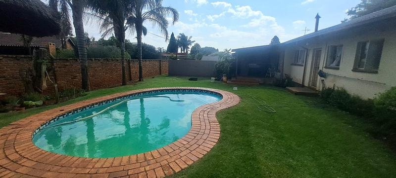 5 Bedroom Property for Sale in Parkrand Gauteng