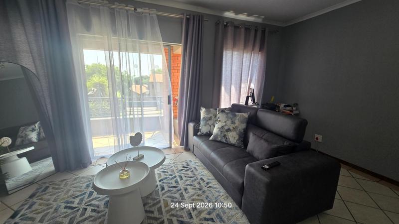 To Let 2 Bedroom Property for Rent in Equestria Gauteng