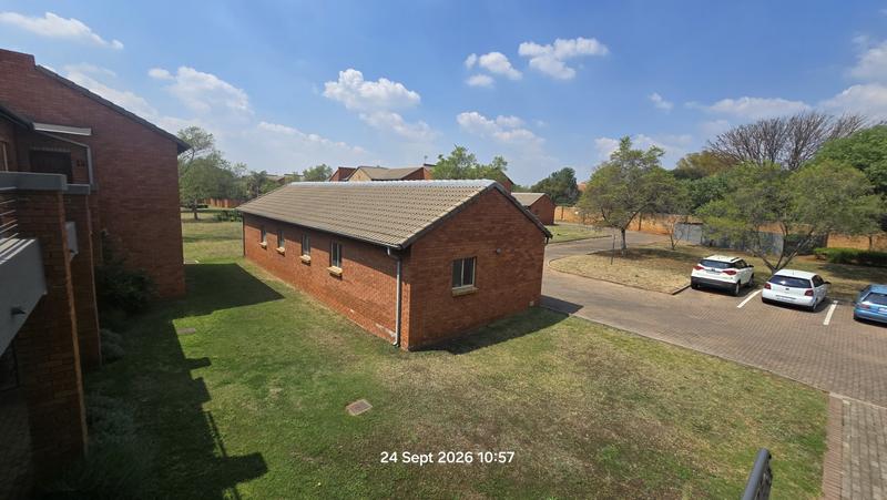 To Let 2 Bedroom Property for Rent in Equestria Gauteng