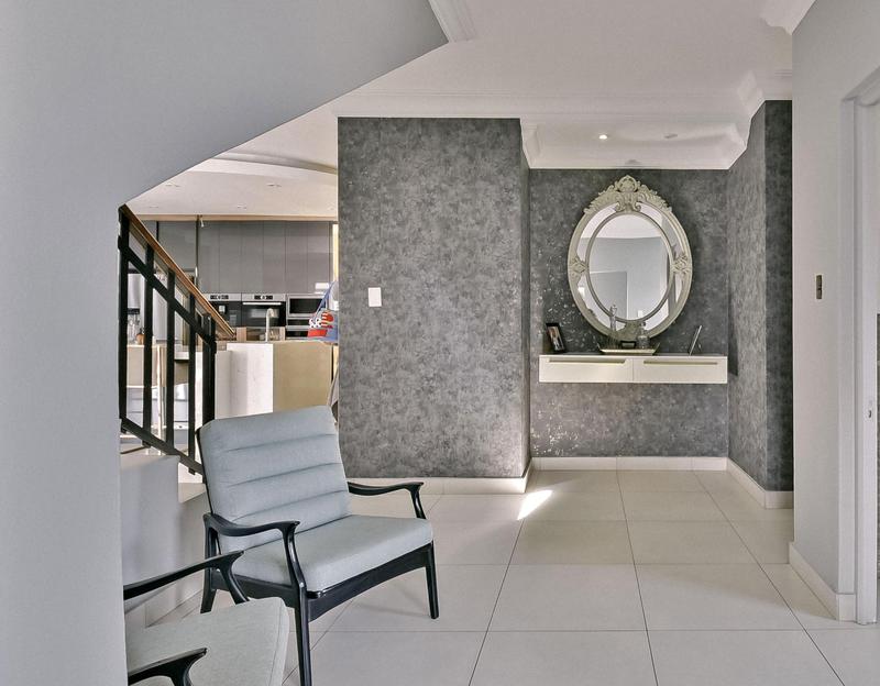 5 Bedroom Property for Sale in Pinehaven Gauteng