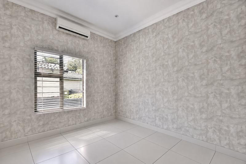 5 Bedroom Property for Sale in Pinehaven Gauteng