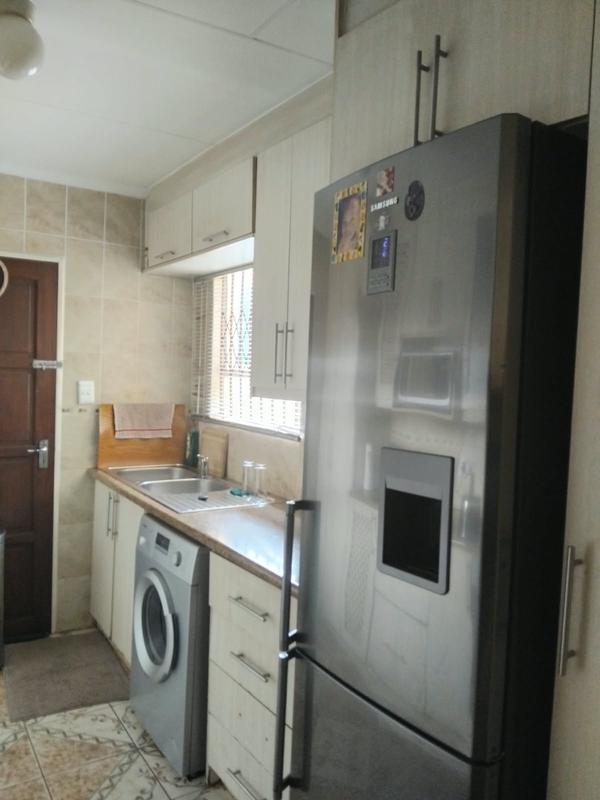 3 Bedroom Property for Sale in Dawn Park Gauteng