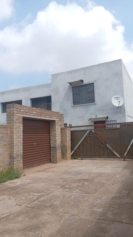 1 Bedroom Property for Sale in Protea Glen Gauteng