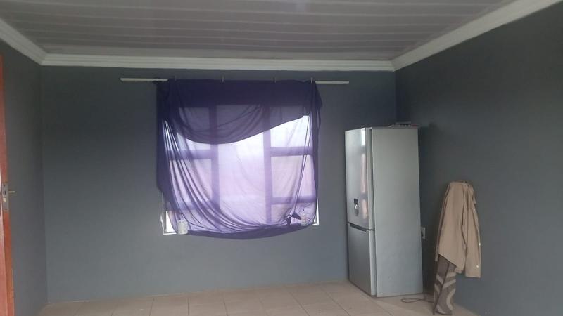 1 Bedroom Property for Sale in Protea Glen Gauteng