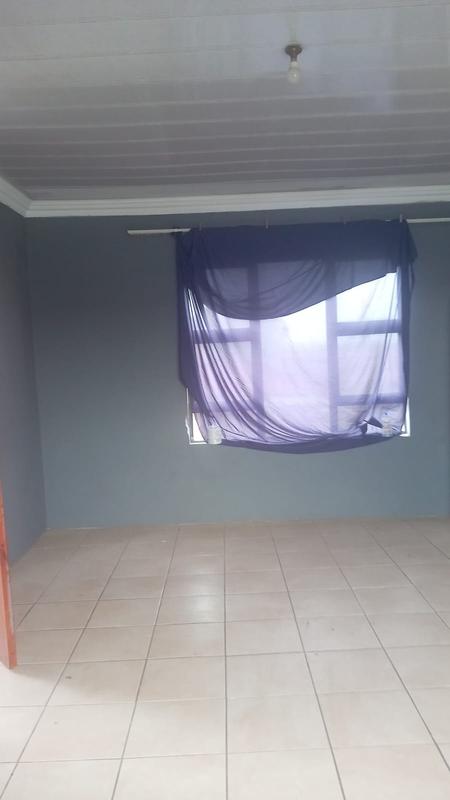 1 Bedroom Property for Sale in Protea Glen Gauteng