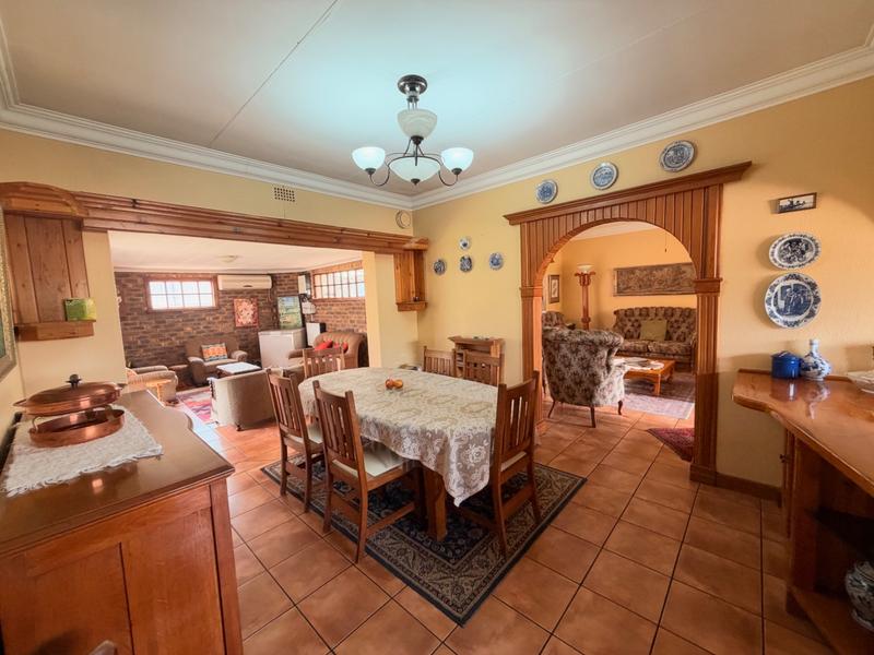 3 Bedroom Property for Sale in Unitas Park Gauteng