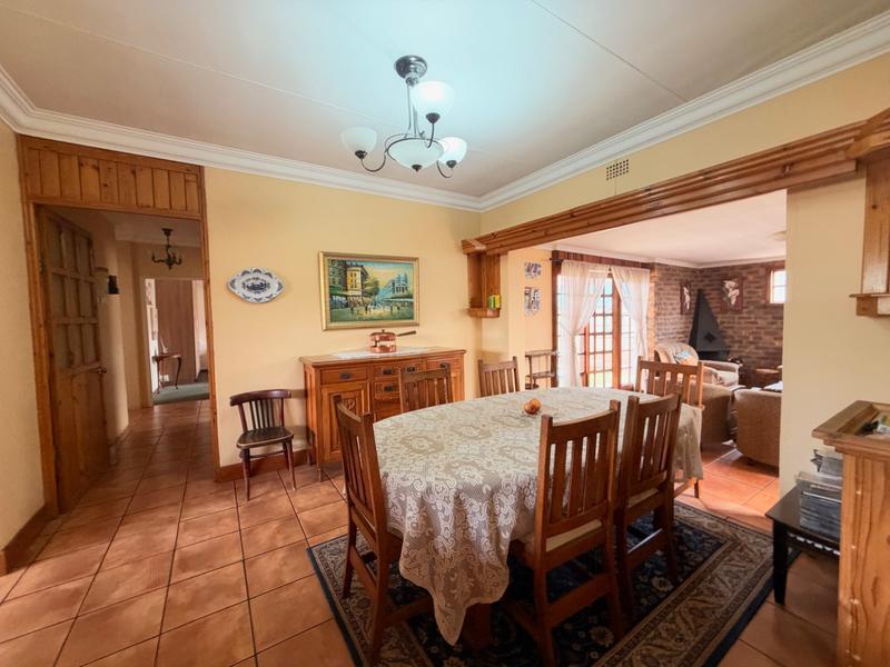 3 Bedroom Property for Sale in Unitas Park Gauteng