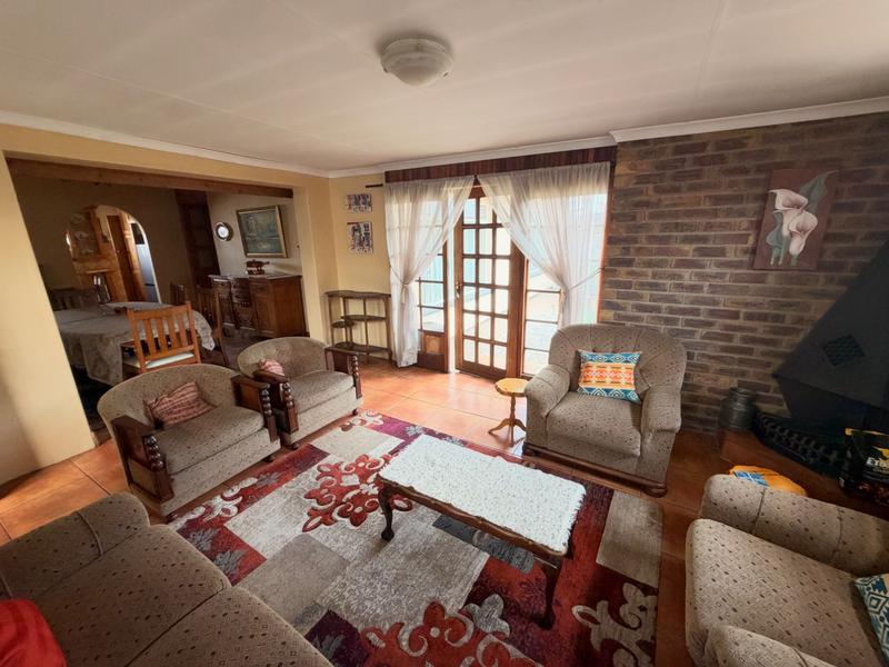 3 Bedroom Property for Sale in Unitas Park Gauteng