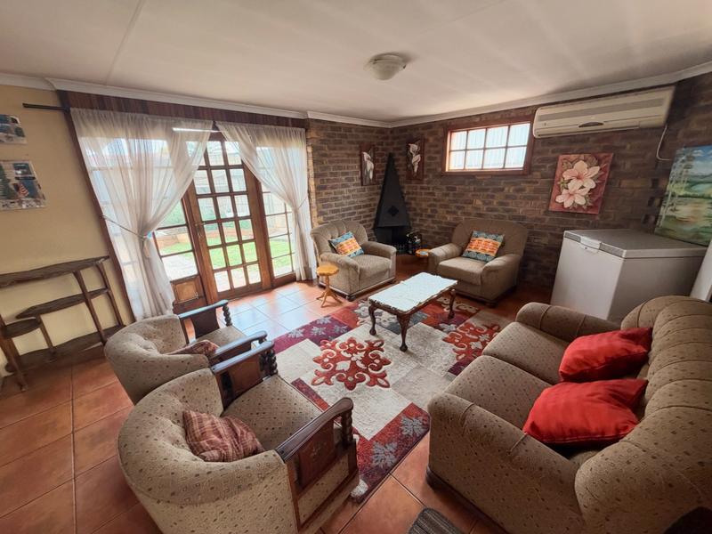 3 Bedroom Property for Sale in Unitas Park Gauteng