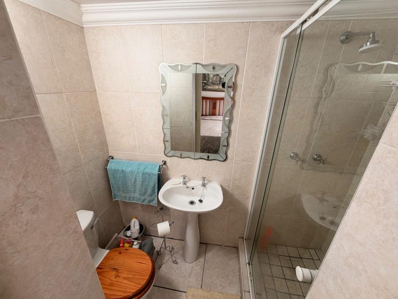 3 Bedroom Property for Sale in Unitas Park Gauteng