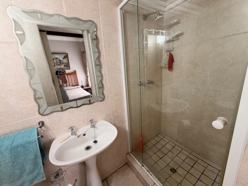 3 Bedroom Property for Sale in Unitas Park Gauteng
