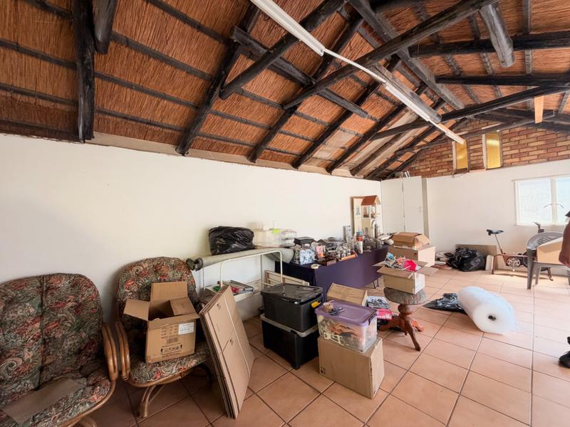 3 Bedroom Property for Sale in Unitas Park Gauteng